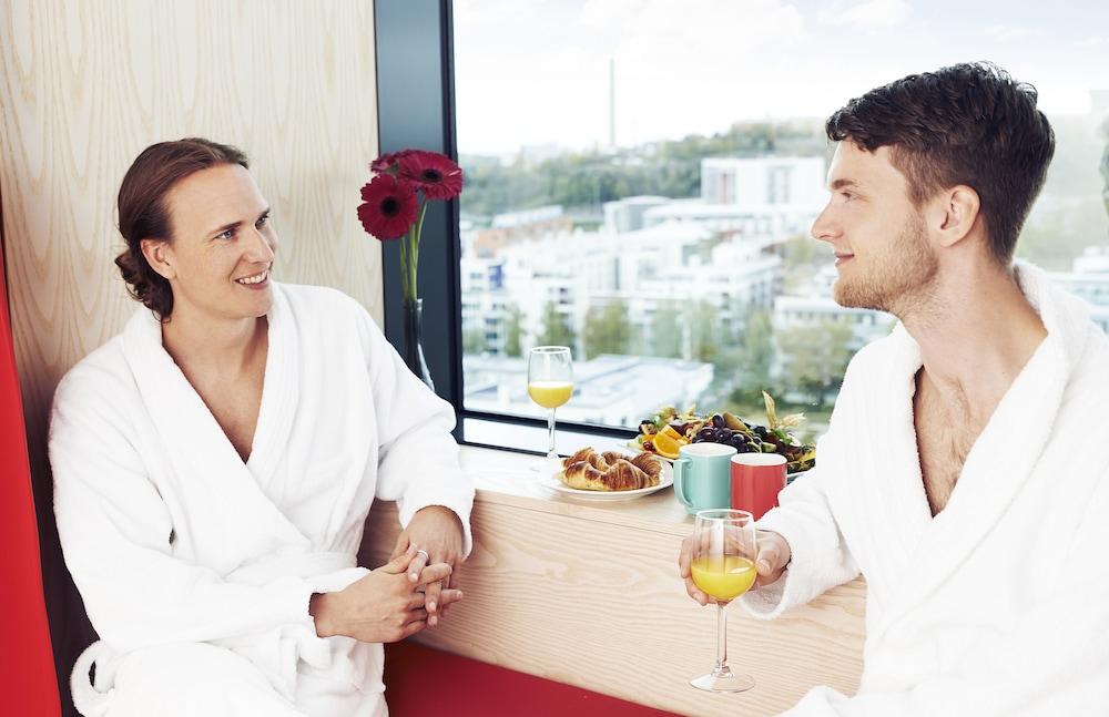 Best Western Plus Park City Hammarby Sjoestad Стокгольм Екстер'єр фото